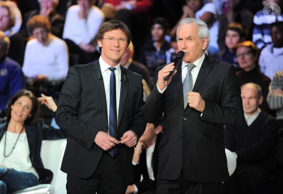 Laurent Romejko et Patrice Laffont à l'enregistrement de l'émission anniversaire des 40 ans de "Des Chiffres et des lettres" © Guillaume Gaffiot /Bestimage