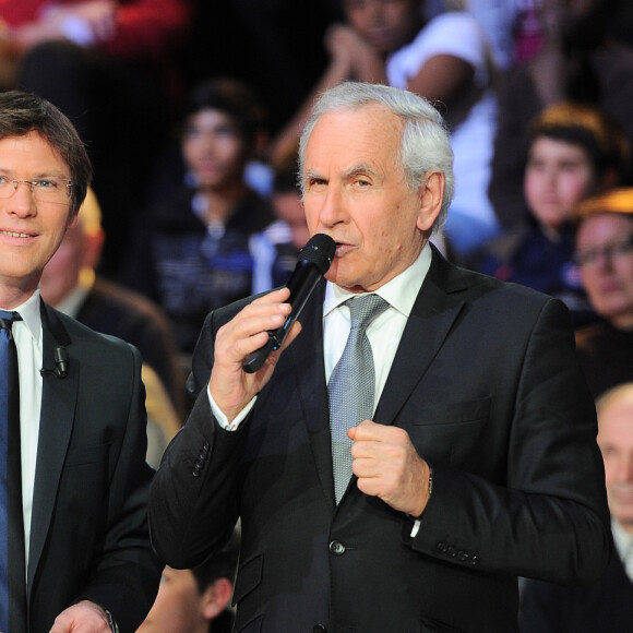 Laurent Romejko et Patrice Laffont à l'enregistrement de l'émission anniversaire des 40 ans de "Des Chiffres et des lettres" © Guillaume Gaffiot /Bestimage