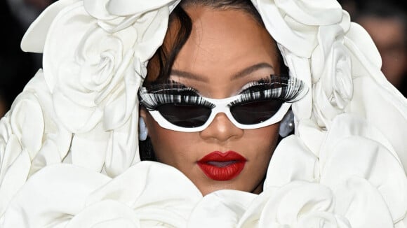 Met Gala 2024 : Rihanna annule au dernier moment, une star incapable de monter la marche et obligée de se faire porter