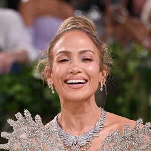 Jennifer Lopez lors de l'édition 2024 du Met Gala à New York le 6 mai 2024.