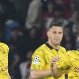 Kylian Mbappe (PSG) vs Mats Hummels (Borussia Dortmund) - Demi-finale retour de Ligue des champions entre le PSG face au Borussia Dortmund (0-1) au Parc des Princes à Paris le 7 mai 2024.