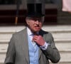 Chapeau haut de forme et veste queue de pie étaient de rigueur
Le roi Charles III d'Angleterre et Camilla Parker Bowles, reine consort d'Angleterre, reçoivent des invités lors d'une Garden Party à Buckingham Palace à Londres, le 8 mai 2024. 