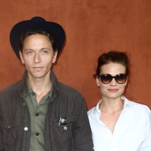 Raphaël et Mélanie Thierry au village des internationaux de France de tennis de Roland Garros 2019 à Paris le 7 juin 2019. © Cyril Moreau / Bestimage 