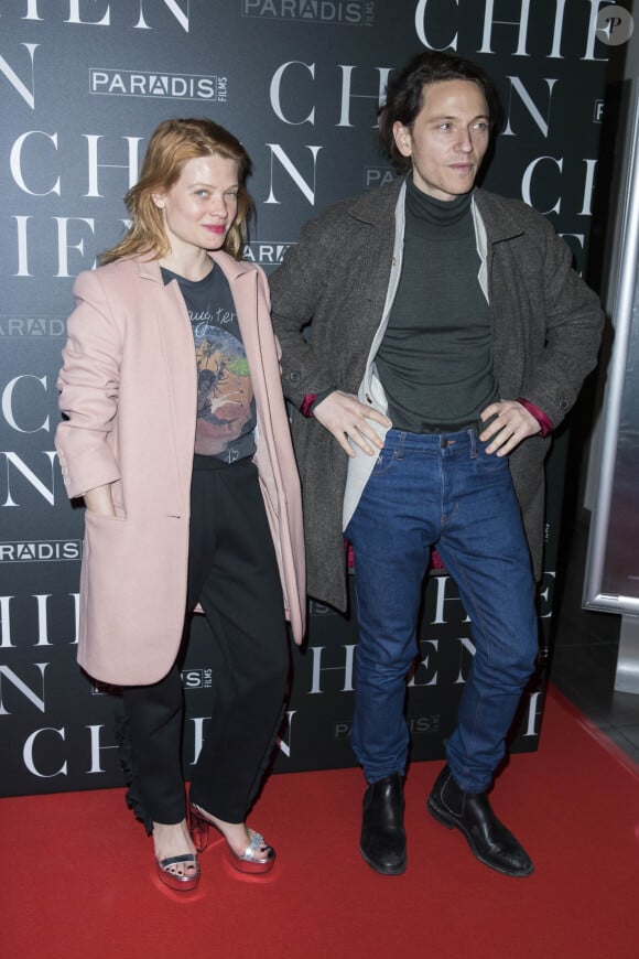 Mélanie Thierry et son compagnon le chanteur Raphaël (Raphaël Haroche) - Avant-première du film "Chien" au cinéma MK2 Bibliothèque à Paris, France, le 5 mars 2018. © Olivier Borde/Bestimage 