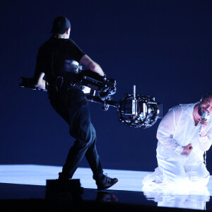 Slimane peut-être fier de lui !
Slimane avec sa chanson "Mon Amour" lors de la première répétition générale avant la finale de la 68ème édition du Concours Eurovision de la chanson (ESC) à la Malmö Arena, en Suède, le 10 mai 2024. © Sanjin Strukic/PIXSELL/Bestimage