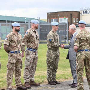 Le roi Charles III d'Angleterre remet officiellement le rôle de colonel en chef de l'Army Air Corps au prince de Galles à la base militaire Army Aviation Center de Middle Wallop, Hampshire, Royaume Uni, le 13 mai 2024. © Justin Goff/GoffPhotos/Bestimage 