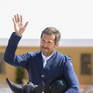 Une discipline pour laquelle il s'est donné corps et âme dans sa jeunesse
Guillaume Canet (5ème du prix Nostalgie Cote d'Azur) au jumping Longines Global Champions Tour à Cannes le 6 juin 2019. © Lionel Urman / Panoramic / Bestimage