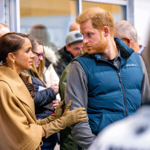 Ils doivent toujours faire face à des rumeurs de divorce...
Le prince Harry, duc de Sussex, et Meghan Markle, duchesse de Sussex, assistent à la dernière journée de l'événement One Year to Go avant les Invictus Games Vancouver Whistler 2025 et font du curling au club de curling de Vancouver au centre communautaire Hillcrest à Vancouver, Canada. Photo par Mischa Schoemaker/ABACAPRESS.COM