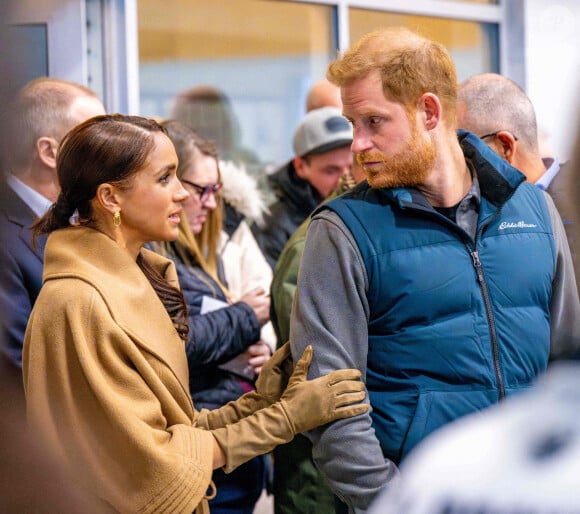 Ils doivent toujours faire face à des rumeurs de divorce...
Le prince Harry, duc de Sussex, et Meghan Markle, duchesse de Sussex, assistent à la dernière journée de l'événement One Year to Go avant les Invictus Games Vancouver Whistler 2025 et font du curling au club de curling de Vancouver au centre communautaire Hillcrest à Vancouver, Canada. Photo par Mischa Schoemaker/ABACAPRESS.COM