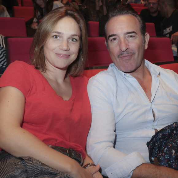 Nathalie Péchalat a évoqué ses filles Jeanne et Alice.
Exclusif - Nathalie Pechalat et son mari Jean Dujardin - People à la représentation exceptionnelle du spectacle musical "Sur la route Enchantée" de Chantal Goya au Palais des Congrès de la Porte Maillot à Paris - © Jack Tribeca / Bestimage