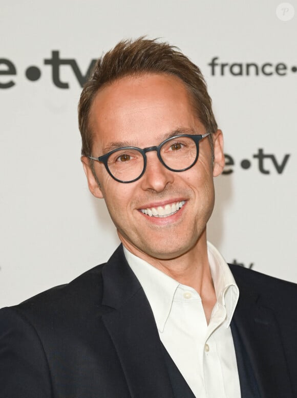 Damien Thévenot au photocall pour la conférence de presse de rentrée de France TV à la Grande Halle de la Villette à Paris, France, le 6 juillet 2022. © Coadic Guirec/Bestimage 