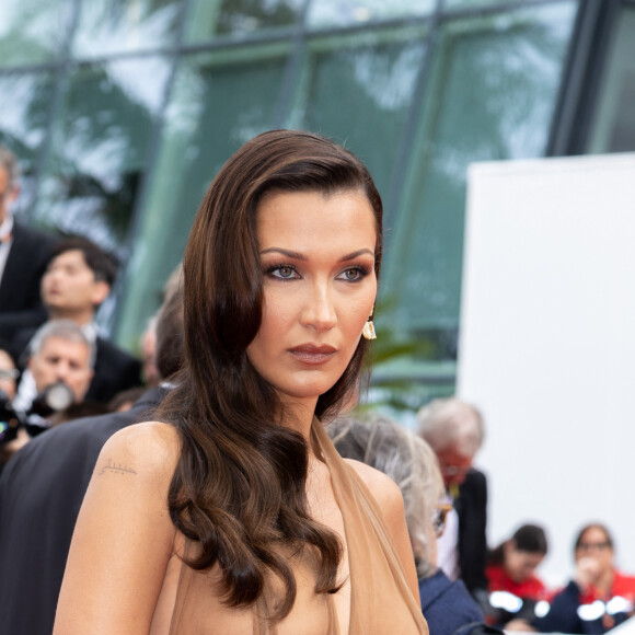 Bella Hadid - Montée des marches du film " The Apprentice " lors du 77ème Festival International du Film de Cannes, au Palais des Festivals à Cannes. Le 20 mai 2024 © Olivier Borde / Bestimage 