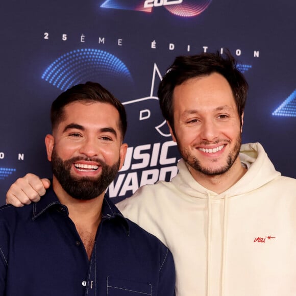 Kendji Girac, Vianney au photocall de la 25ème cérémonie des "NRJ Music Awards (NMA)" au palais des Festivals et des Congrès de Cannes, France, le 10 novembre 2023. © Dominique Jacovides/Bestimage 