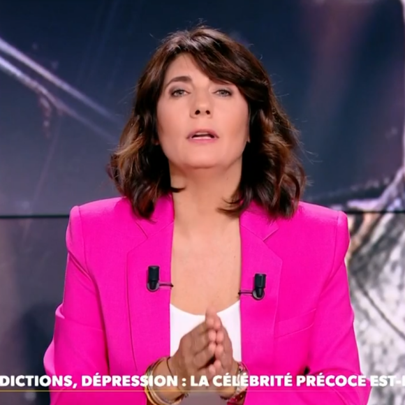 Estelle Denis anime un débat après la diffusion du reportage "Kendji Girac : révélations sur la face cachée du chanteur" sur RMC Story le 20 mai 2024.