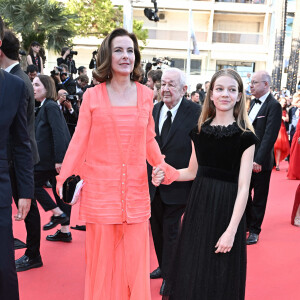 Carole Bouquet et Darya Rassam, montée des marches de "Le Comte de Monte-Cristo" au Festival de Cannes, 22/05/2024, photo de David Niviere/ABACAPRESS.COM