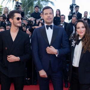 En bas des marches.
Alexandre de La Patellière, Julie De Bona, Pierre Niney, Laurent Lafitte, Anaïs Demoustier - Montée des marches du film " Le comte de Monte-Cristo " lors du 77ème Festival International du Film de Cannes, au Palais des Festivals à Cannes. Le 22 mai 2024 © Olivier Borde / Bestimage 