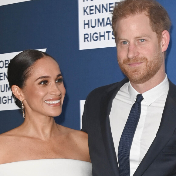 On se souvient des accusations du prince Harry et Meghan Markle à son encontre...
Le prince Harry et Meghan Markle - Photocall de la soirée de gala Robert F Kennedy Human Rights à New York