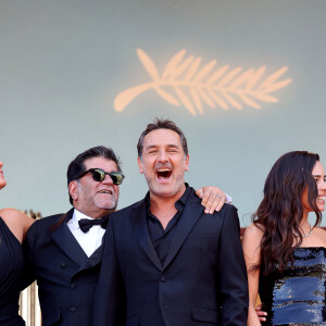 Adèle Exarchopoulos, Alain Attal, Gilles Lellouche, Elodie Bouchez - Montée des marches du film « L’amour ouf » lors du 77ème Festival International du Film de Cannes, au Palais des Festivals à Cannes. Le 23 mai 2024 © Jacovides-Moreau / Bestimage