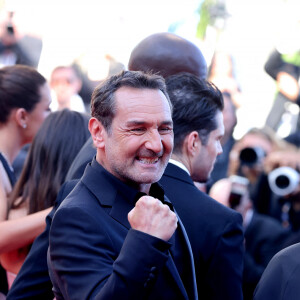 Gilles Lellouche - Montée des marches du film « L’amour ouf » lors du 77ème Festival International du Film de Cannes, au Palais des Festivals à Cannes. Le 23 mai 2024 © Jacovides-Moreau / Bestimage