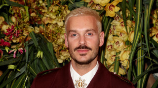 "Si vous aviez fait l'effort..." : M. Pokora lâche ses vérités sur sa supposée rivalité avec Aya Nakamura concernant les JO de Paris