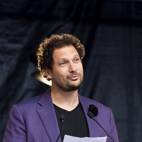 Exclusif - Eric Antoine lors de l'hommage à l'humoriste Guillaume Bats, mort à 36 ans, à Montmirail, Marne, France, le 17 juin 2023. © Pierre Perusseau/Bestimage
