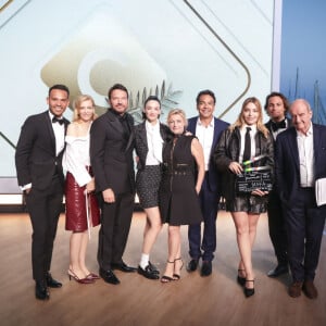 Exclusif - Mohamed Bouhafsi, Celine Salette, Samuel Lebihan, Charlotte Le Bon, Anne-Elisabeth Lemoine, Patrick Cohen, Santa, Bertrand Chameroy, Pierre Lescure sur le plateau de l'émission "C à vous" lors du 77ème Festival International du Film de Cannes (14 - 25 mai 2024), le 24 mai 2024. © Jack Tribeca / Bestimage