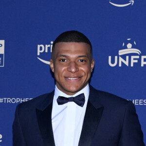 Le Français devrait signer au Real Madrid dans les prochaines semaines
 
Kylian Mbappé - Photocall de la 32ème cérémonie des "Trophées UNFP du football" au Pavillon d'Armenonville à Paris, le 13 mai 2024.