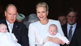 Charlene de Monaco nage dans le bonheur : visite surprise à la maternité, d'adorables bébés ont eu raison de la princesse...