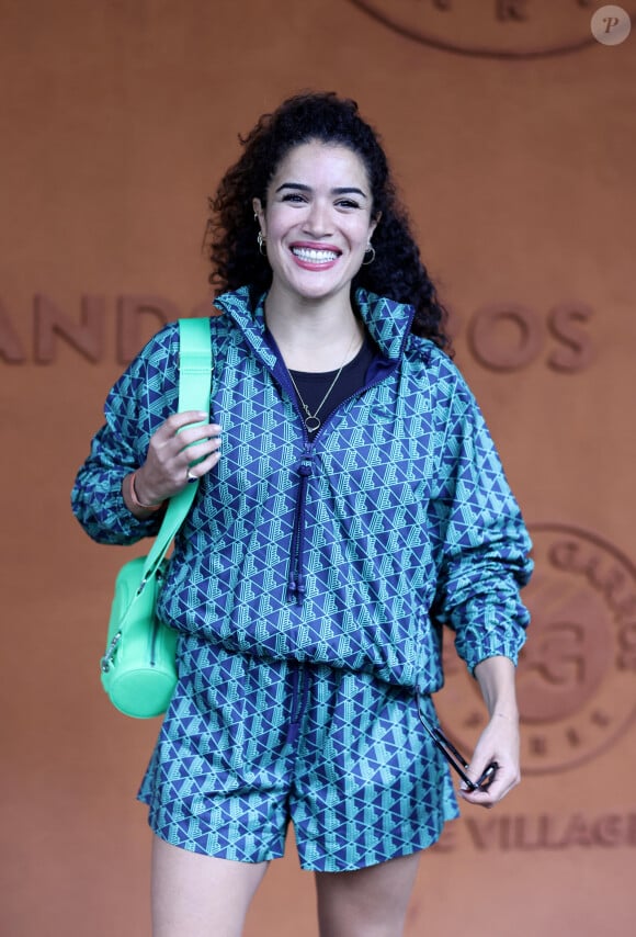 Sabrina Ouazani au village lors des Internationaux de France de tennis de Roland Garros 2024, à Paris, France, le 1er juin 2024. © Jacovides-Moreau/Bestimage 