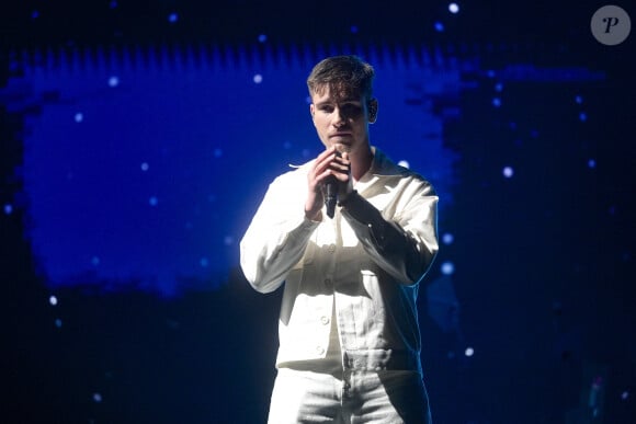 Comme il l'a révélé à ''Télé Poche'', le jeune homme a dû affronter de lourdes épreuves dans sa vie.
Julien Liebermann au concert de la "Star Academy" à Lyon, le 15 mars 2024. Sandrine Thesillat / Panoramic