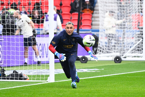 Keylor Navas. ( Photo by federico pestellini / panoramic ) -