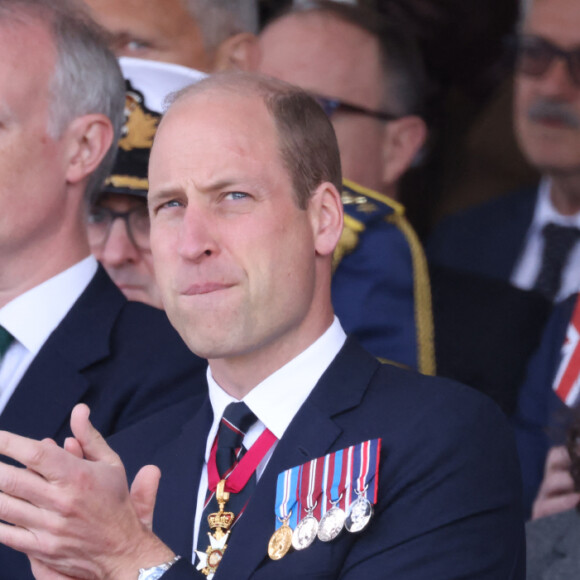 Grant Shapps, le prince William de Galles, le Premier ministre britannique Rishi Sunak - La famille royale d'Angleterre lors des commémorations du 80ème anniversaire du débarquement (D-Day) à Portsmouth. Le 5 juin 2024 © Tim Merry / Mirrorpix / Bestimage 