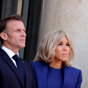 Emmanuel Macron et sa femme Brigitte - Le président des Etats-Unis et sa femme à leur arrivée au palais de l'Elysée à Paris, à l'occasion de leur visite d'état en France. Le 8 juin 2024 © Jacovides-Moreau / Bestimage 