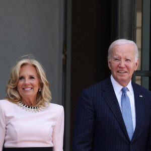 Jill Biden et son mari Joe Biden - Le président des Etats-Unis et sa femme à leur arrivée au palais de l'Elysée à Paris, à l'occasion de leur visite d'état en France. Le 8 juin 2024 © Jacovides-Moreau / Bestimage 