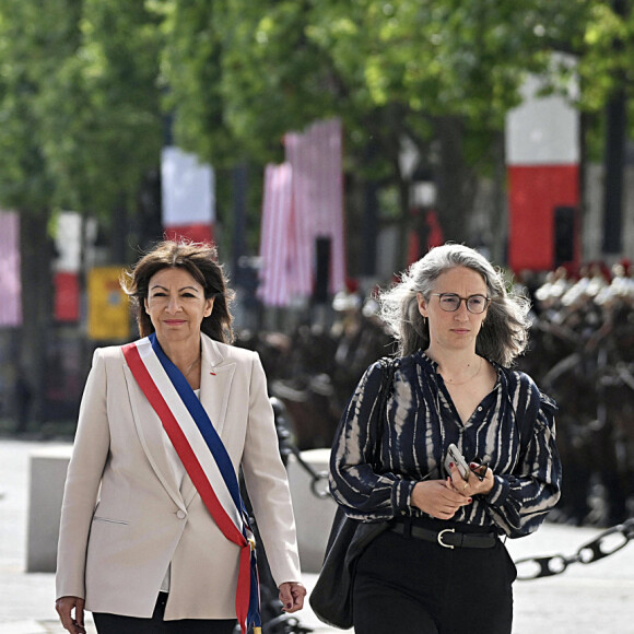 Anne Hidalgo - Cérémonie à l'Arc de Triomphe à Paris, à l'occasion du voyage officiel du président des Etats-Unis en France. Le 8 juin 2024 © Jeanne Accorsini / Pool / Bestimage 