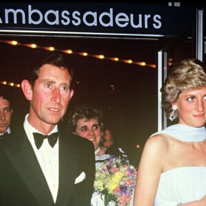 La princesse Diana avec le prince Charles au Festival de Cannes 1987.