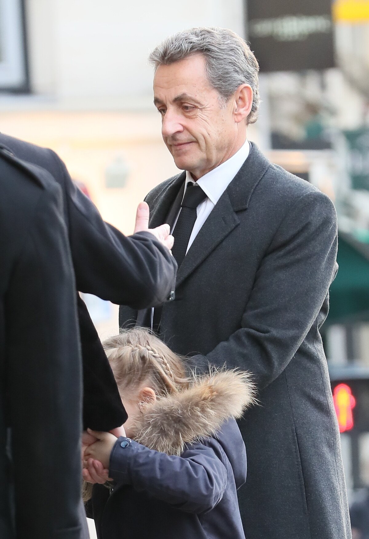 Vidéo : Carla et Nicolas Sarkozy : leur fille Giulia est propriétaire ...