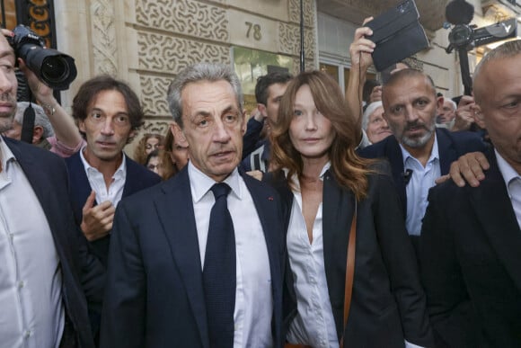 Nicolas Sarkozy et Carla Bruni-Sarkozy lors de la Manifestation en soutien à Israël suite aux attentats du Hamas du 7 octobre 2023 à Paris le 09/10/2023 © Jack Tribeca / Bestimage 