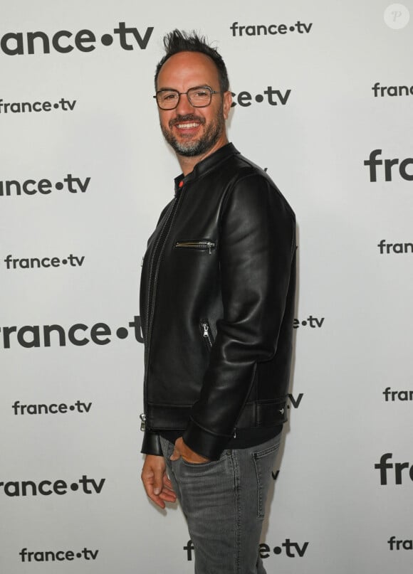 Jarry au photocall pour la conférence de presse de rentrée de France TV à la Grande Halle de la Villette à Paris, France, le 6 juillet 2022. © Coadic Guirec/Bestimage 