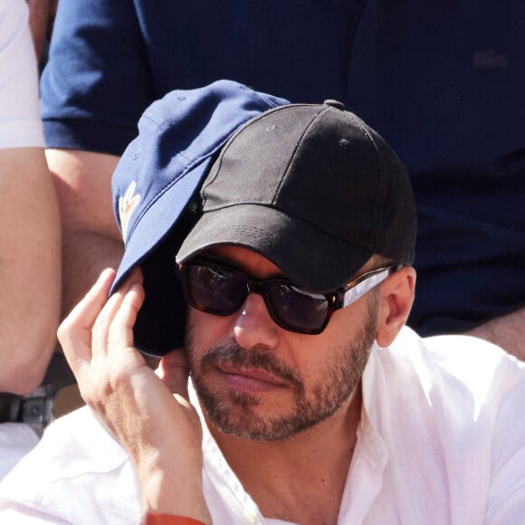 Laurent Lafitte - Célébrités dans les tribunes de la finale homme des Internationaux de France de tennis de Roland Garros 2024 à Paris le 9 juin 2024. © Jacovides-Moreau/Bestimage 