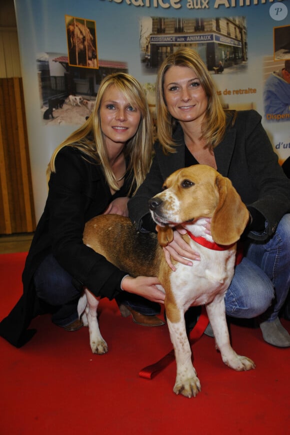 ELODIE AGERON/SANDRINE ARCIZET DIRECT 8 NOEL DE LA FONDATION ASSISTANCE AUX ANIMAUX , A PARIS, AU PARC DES EXPOSITIONS, PORTE DE VERSAILLES, LE 19 NOVEMBRE 2011.