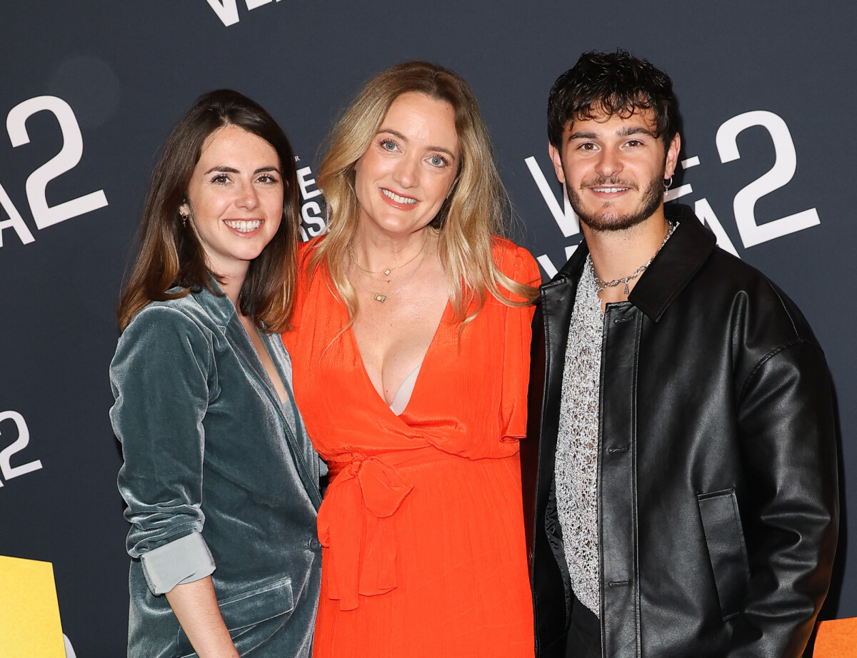 Photo : Clémence Lassalas, Dorothée Pousséo et Adrien Gabeulet aka