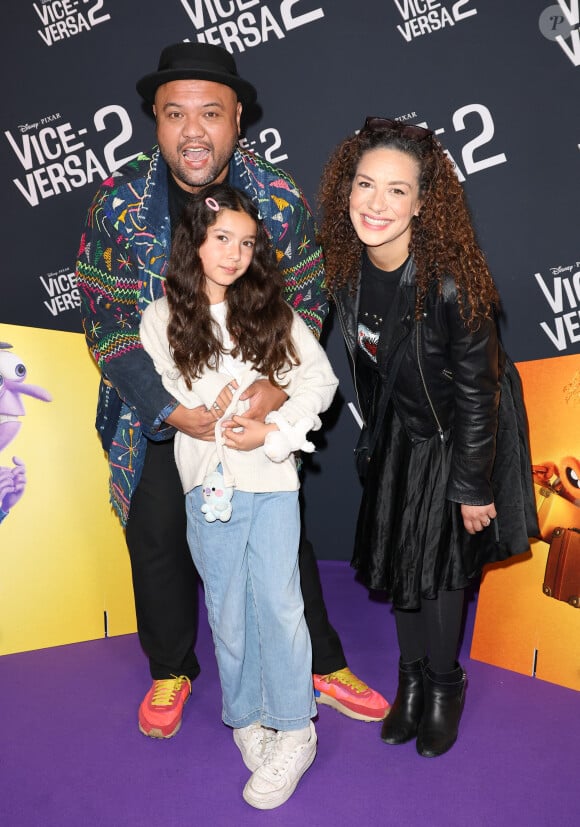 Raphäl Yem avec sa femme et sa fille - Avant-première du film "Vice-versa 2" au cinéma Le Grand Rex à Paris le 16 juin 2024. © Coadic Guirec/Bestimage