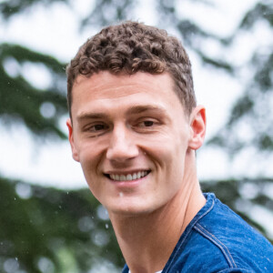 Benjamin Pavard en couple avec une ancienne Miss France

Benjamin Pavard - Arrivée des joueurs de l'Equipe de France de football à Clairefontaine. © Baptiste Autissier / Panoramic / Bestimage