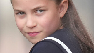 Ouvrez bien les yeux ! Dans cette récente photo de la princesse Charlotte se cache un accessoire qui va faire fureur chez les jeunes filles