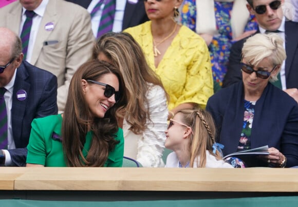 Kate Middleton et Charlotte de Galles le 16 juillet 2023 à Wimbledon.