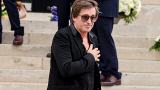 Thomas Dutronc prend la parole après la cérémonie d'adieu à sa maman Françoise Hardy : "J'ai hésité, par pudeur..."