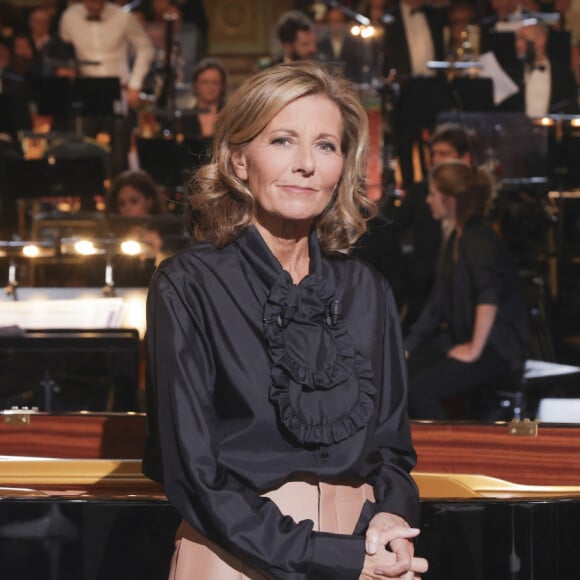 Questionnée à propos de sa présence se faisant rare à la télévision, Claire Chazal a expliqué son envie de travailler en tant que journaliste étant plus forte que celle de faire de la télévision. 
Claire Chazal lors de l'enregistrement de l'émission "Le Grand Échiquier, le printemps à Versailles", diffusée le 31 mars 2024 sur France 2