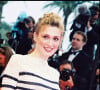 Archives - Julie Gayet au Festival de Cannes en 2000