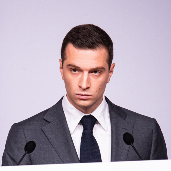 Jordan Bardella - J.Bardella détaille son programme lors de sa conférence de presse à Paris, dans le cadre des élections législatives, le 24 juin 2024. © Baptiste Autissier / Panoramic / Bestimage 